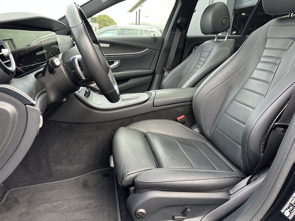 Mercedes-Benz E 300 2022