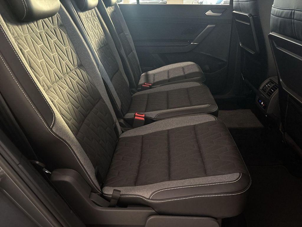 Volkswagen Touran 2025