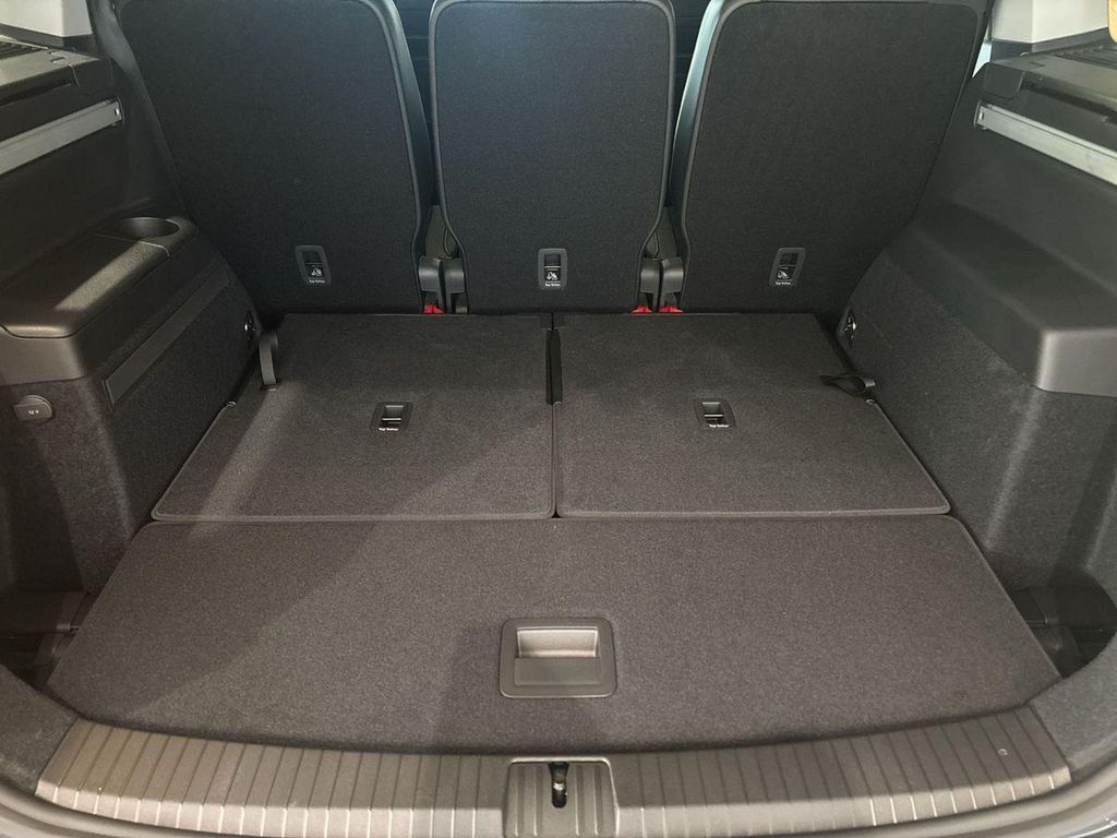 Volkswagen Touran 2025