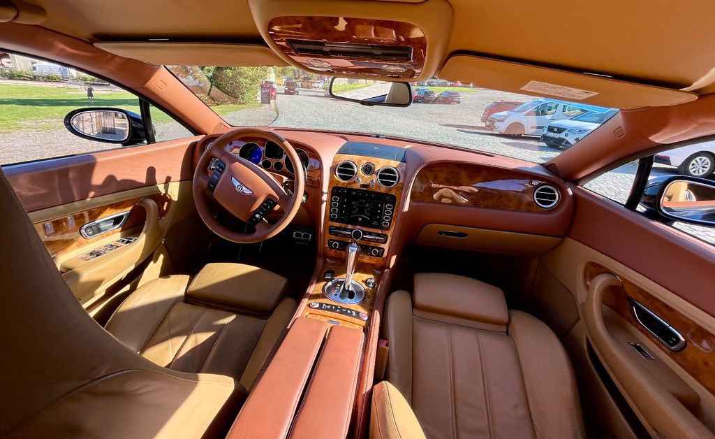 Bentley Continental GT 2005