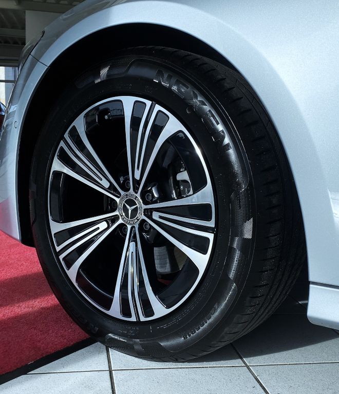 Mercedes-Benz E 200 2024