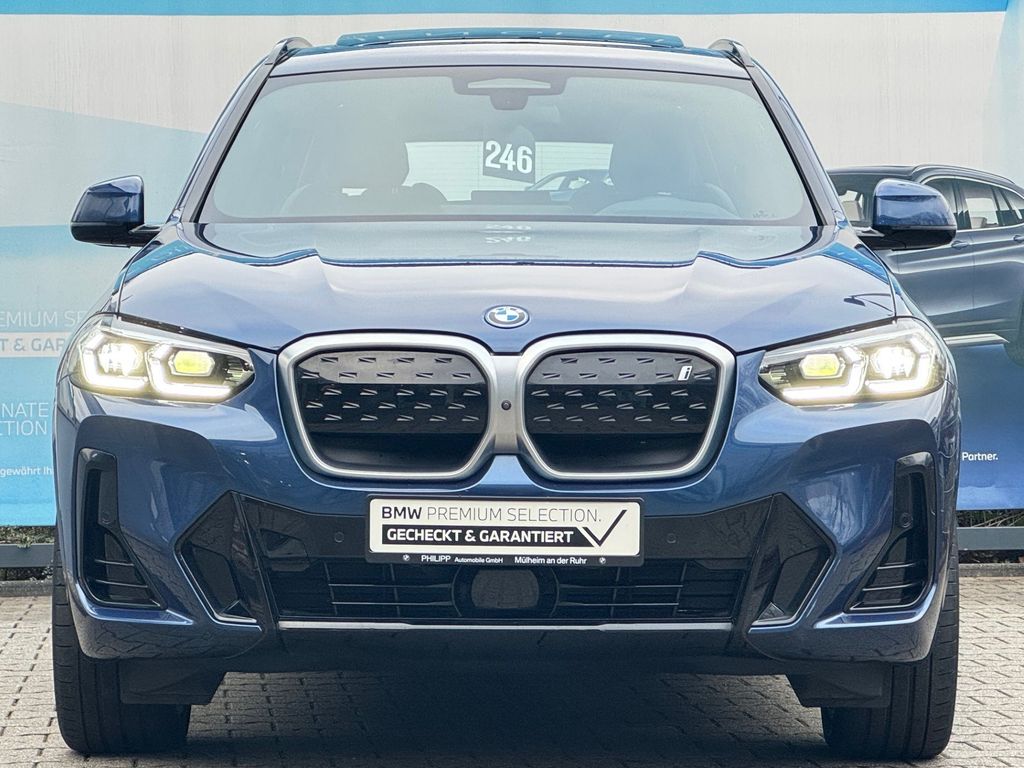 BMW iX3 2022