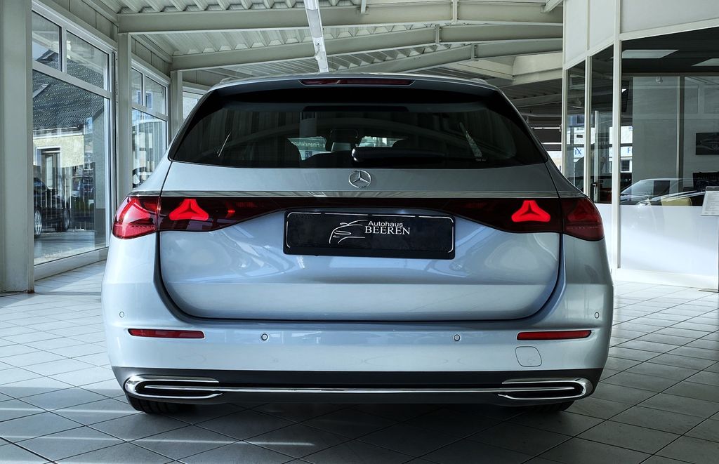 Mercedes-Benz E 200 2024