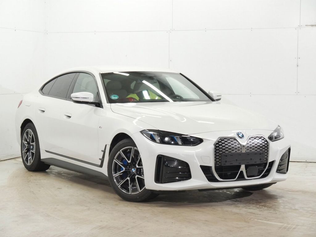 BMW i4 2024