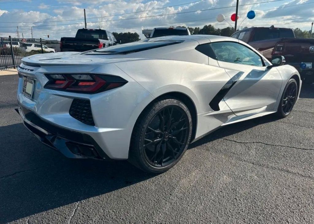 Corvette C8