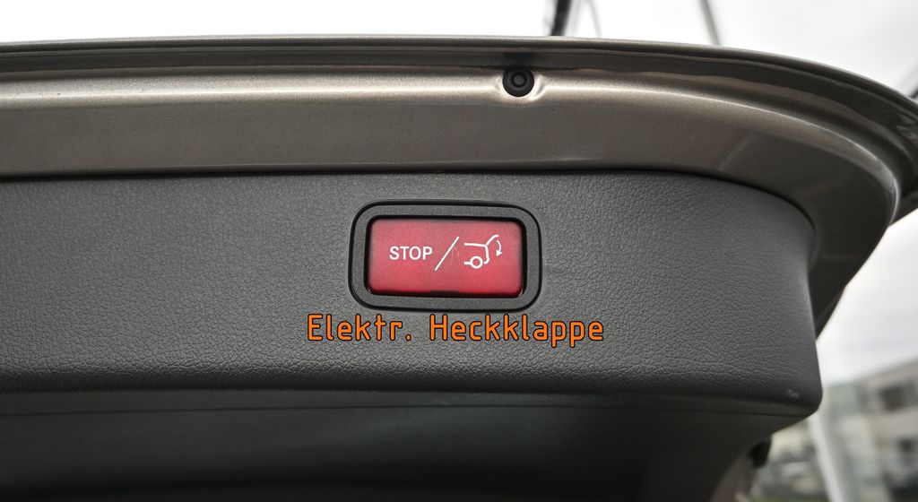 Mercedes-Benz C 300 2024