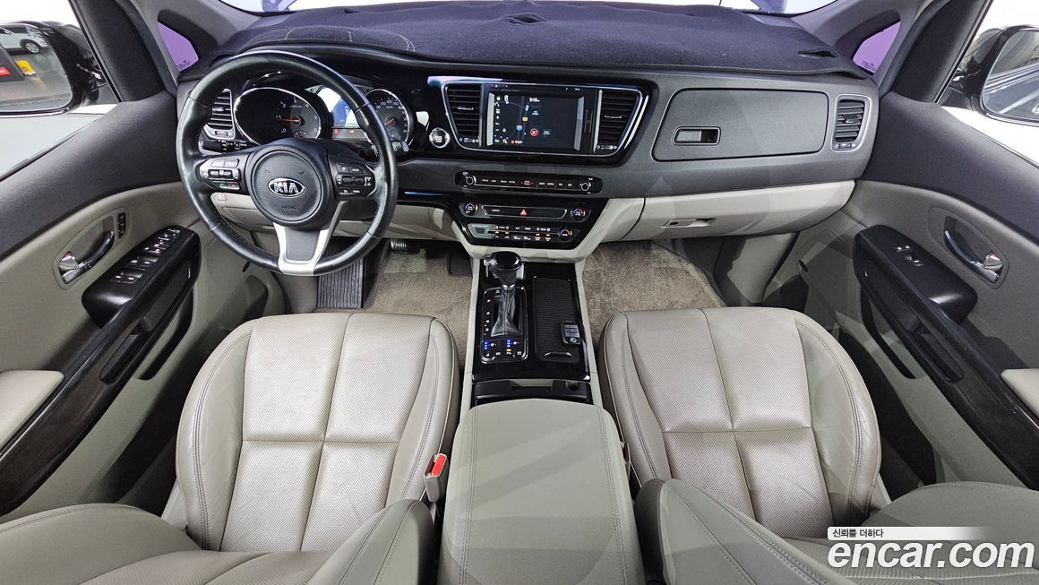Kia Canival 2016