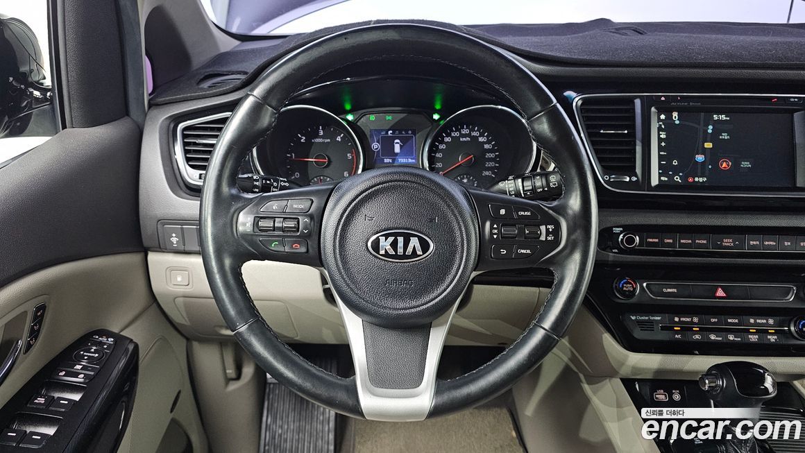 Kia Canival 2016