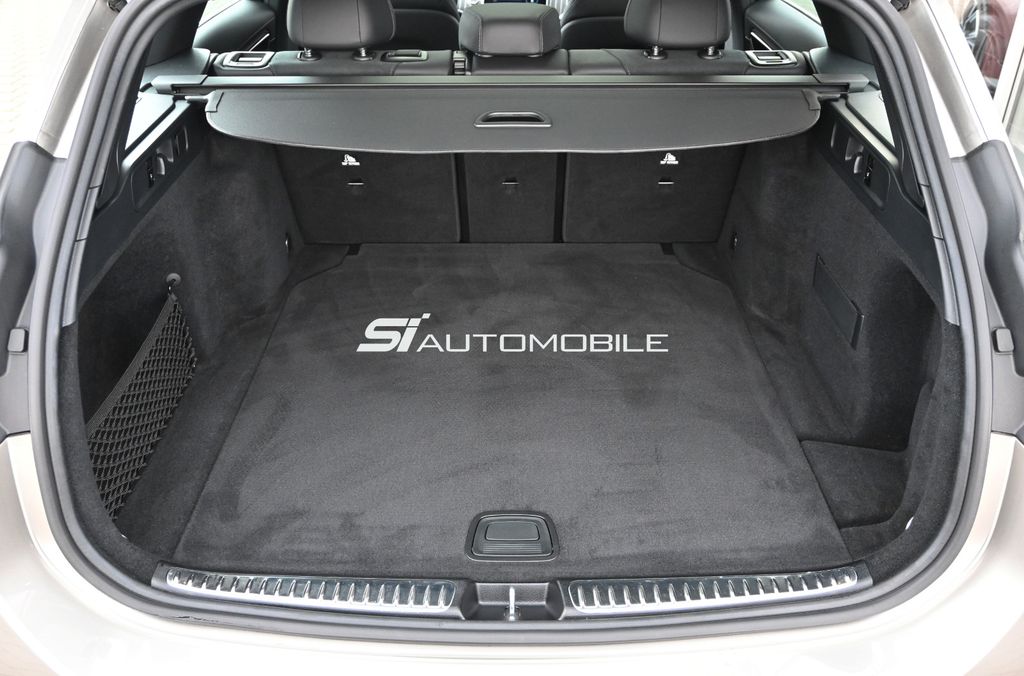 Mercedes-Benz C 300 2024