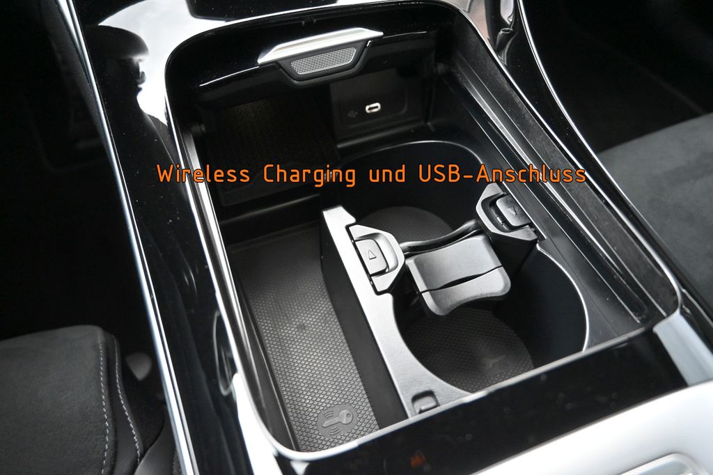 Mercedes-Benz C 300 2024