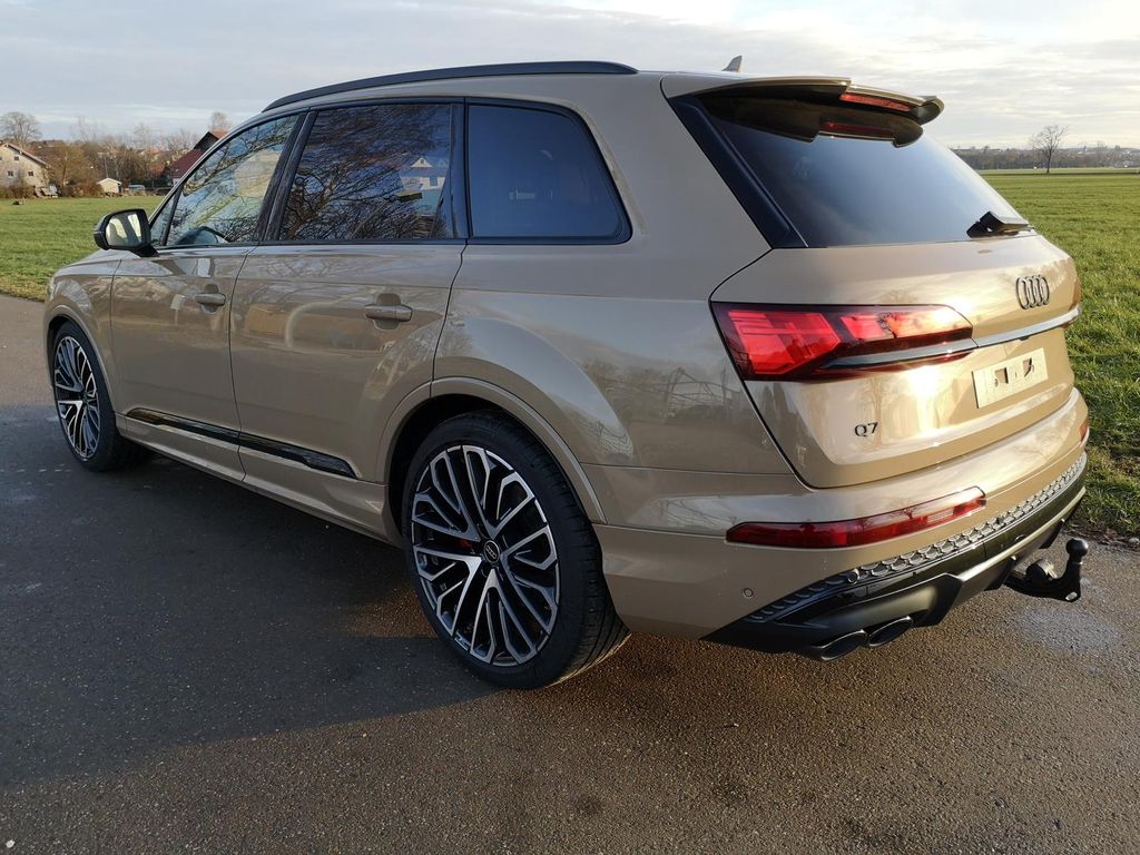 Audi SQ7 2024