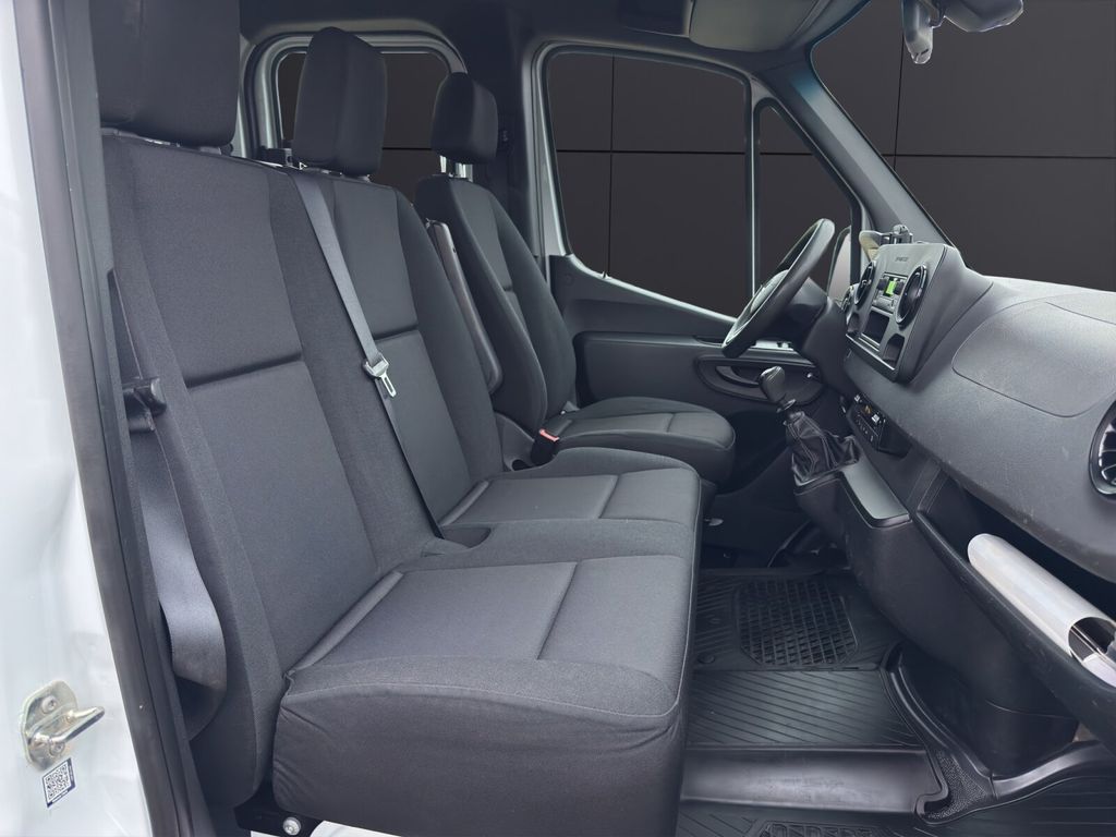 Mercedes-Benz Sprinter 2021