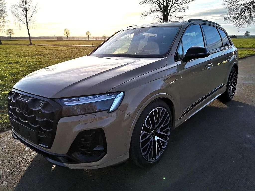 Audi SQ7 2024