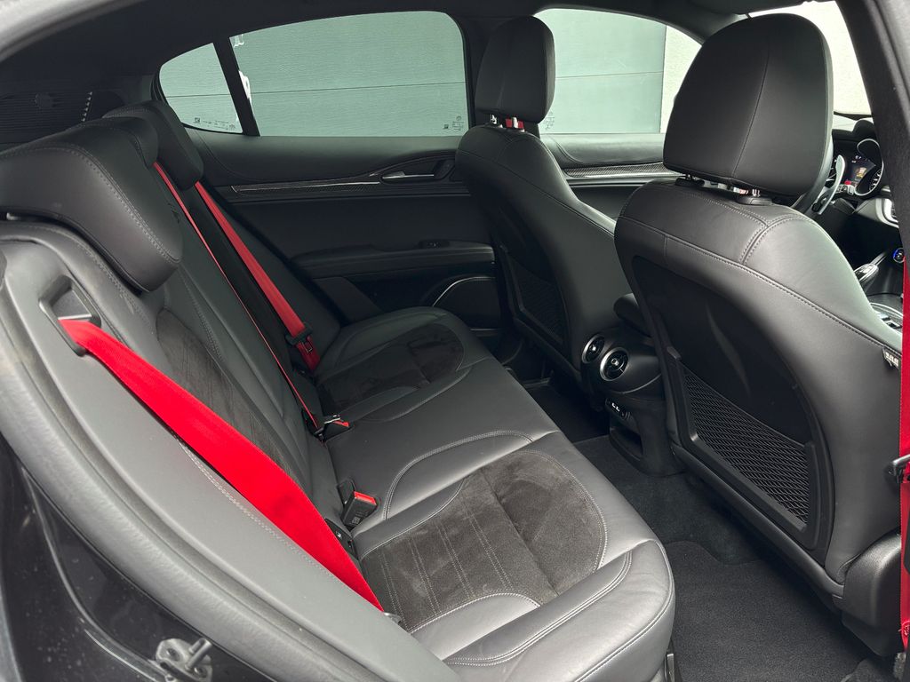 Alfa Romeo Stelvio 2022