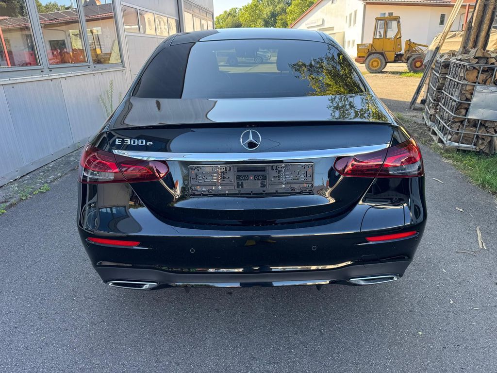 Mercedes-Benz E 300 2021