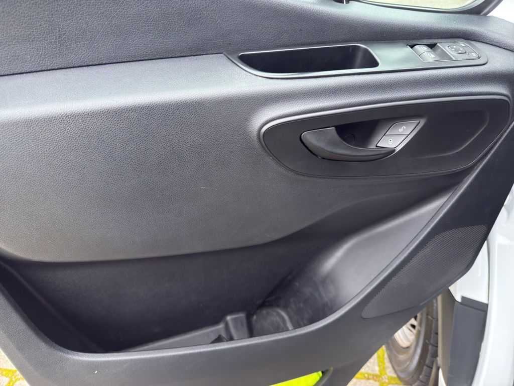 Mercedes-Benz Sprinter 2021