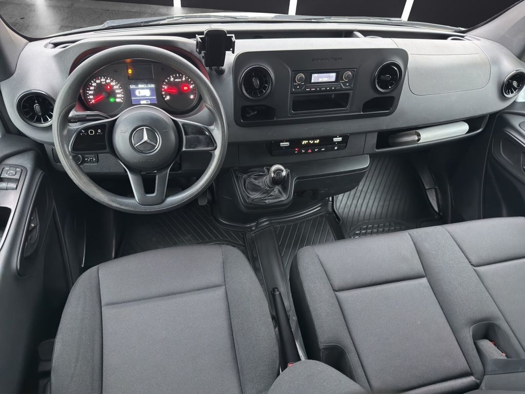 Mercedes-Benz Sprinter 2021