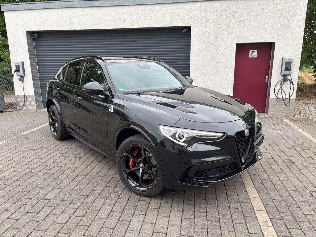 Alfa Romeo Stelvio 2022
