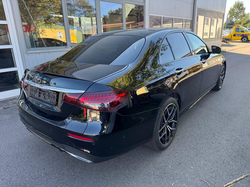 Mercedes-Benz E 300 2021