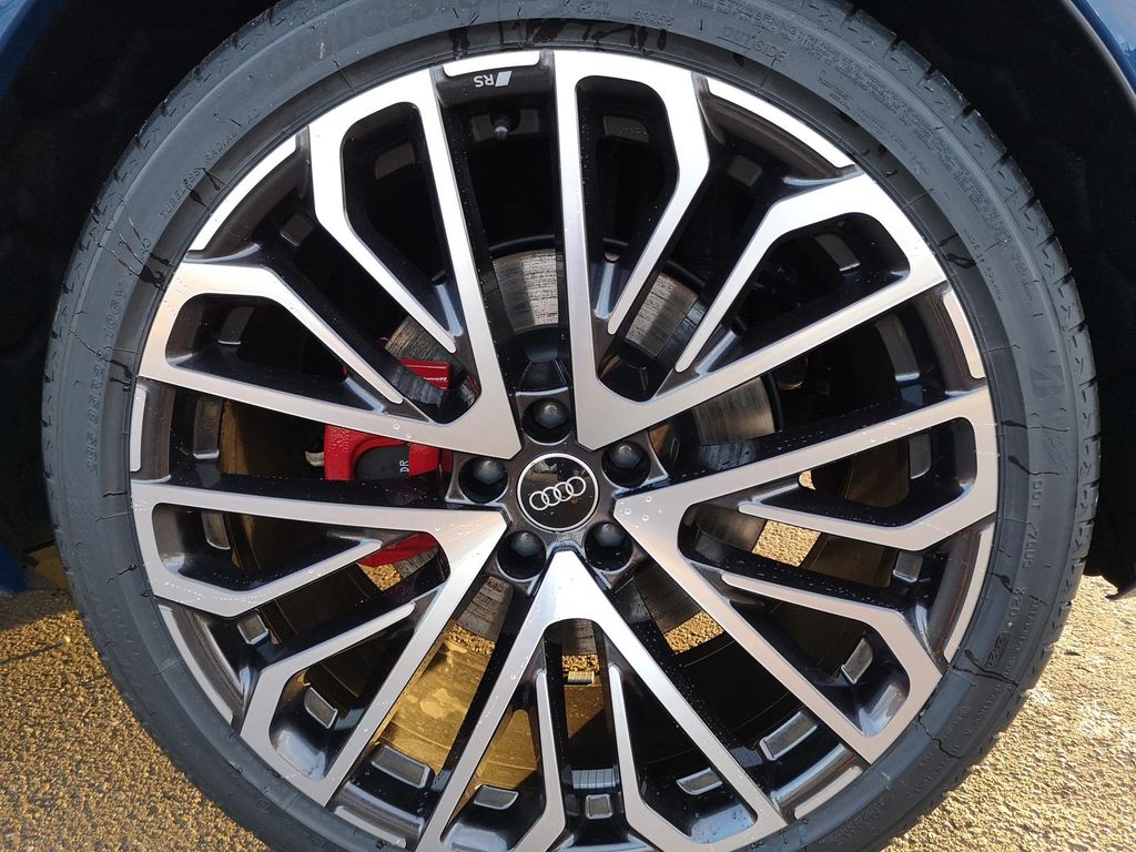 Audi SQ7 2024
