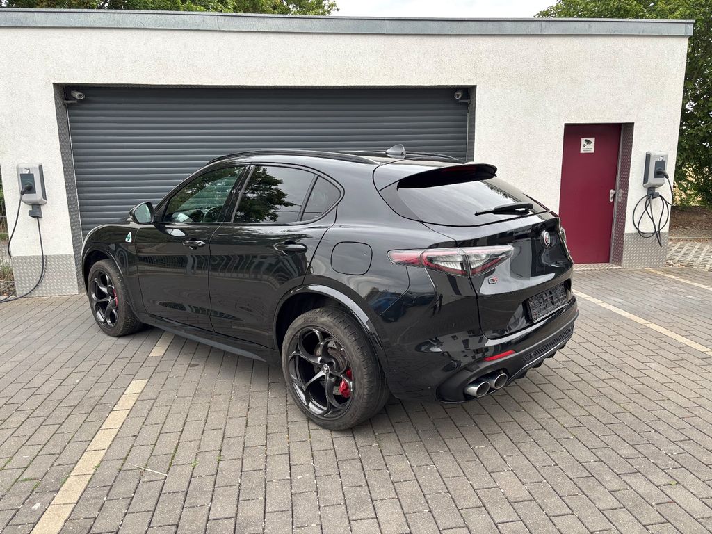 Alfa Romeo Stelvio 2022