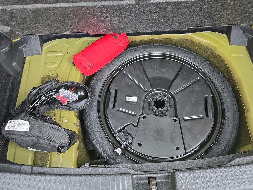 Volkswagen T-Cross 2024