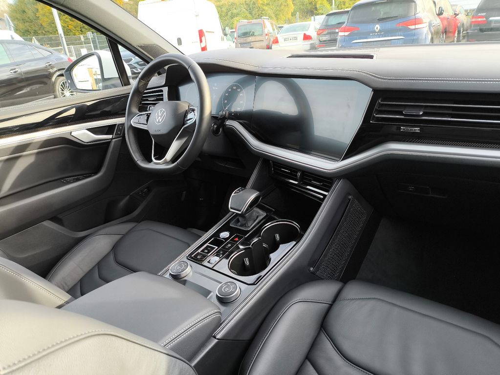 Volkswagen Touareg 2024