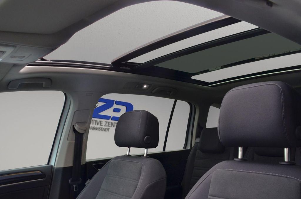 Volkswagen Touran 2023