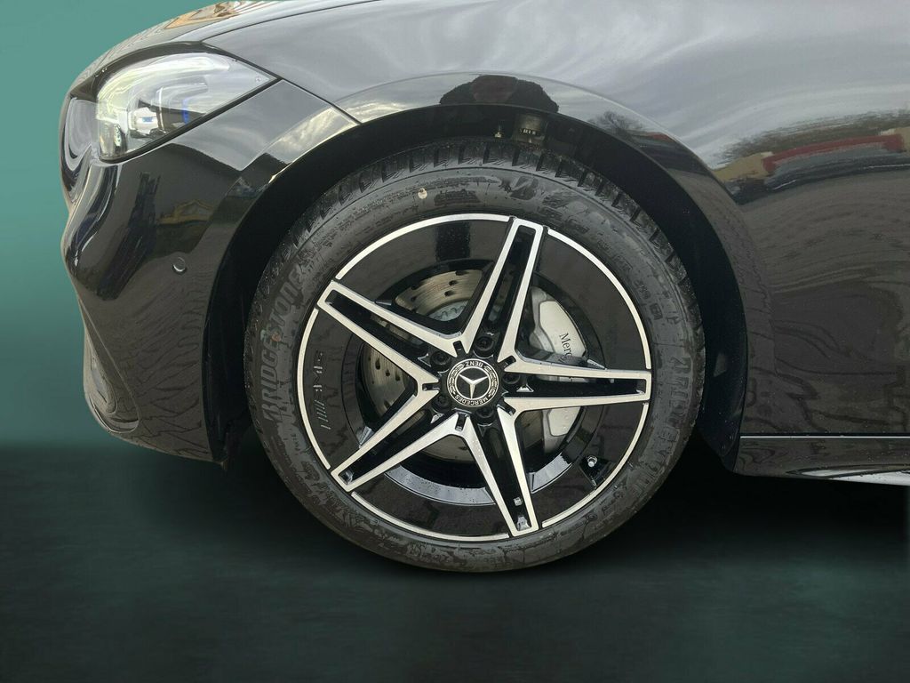 Mercedes-Benz C 220 2025