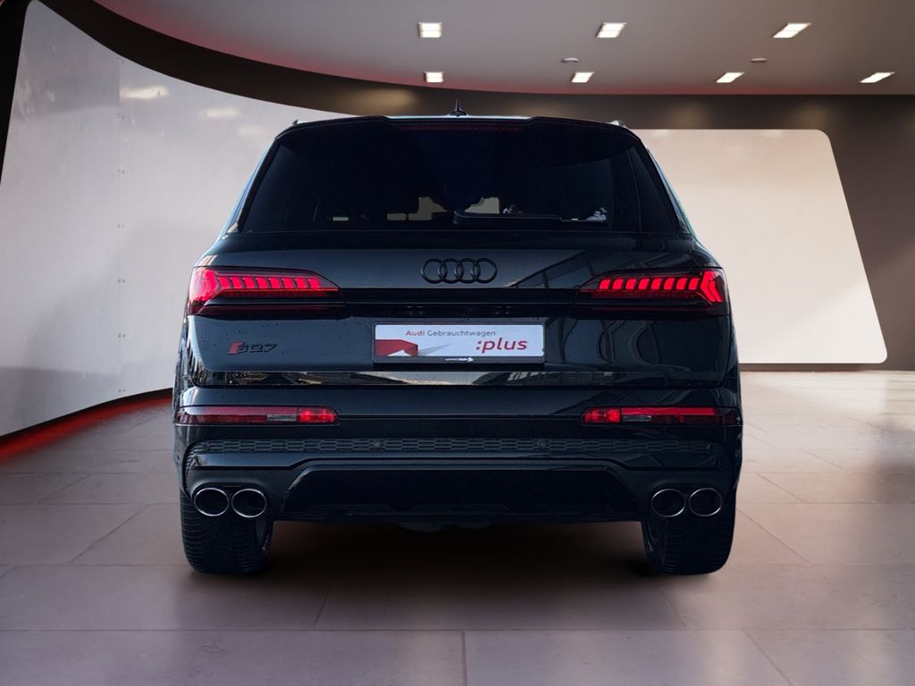 Audi SQ7 2022