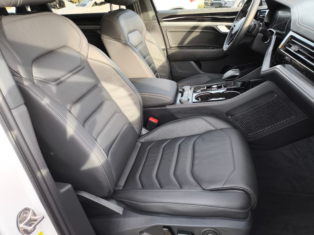 Volkswagen Touareg 2024