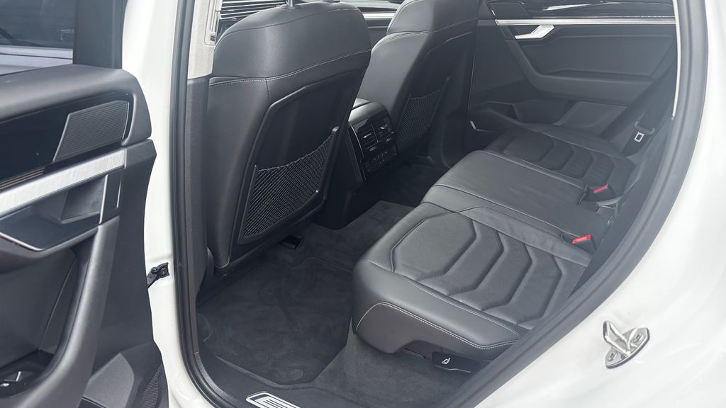 Volkswagen Touareg 2021