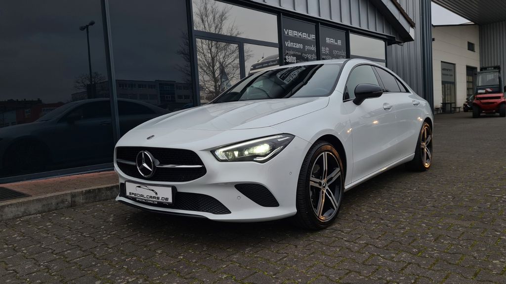 Mercedes-Benz CLA 200 2023