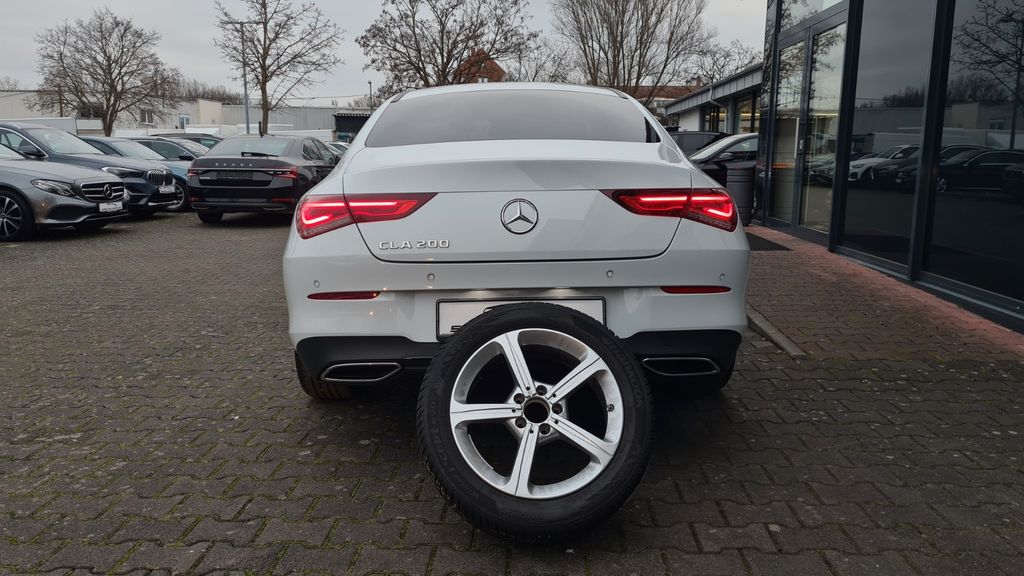 Mercedes-Benz CLA 200 2023