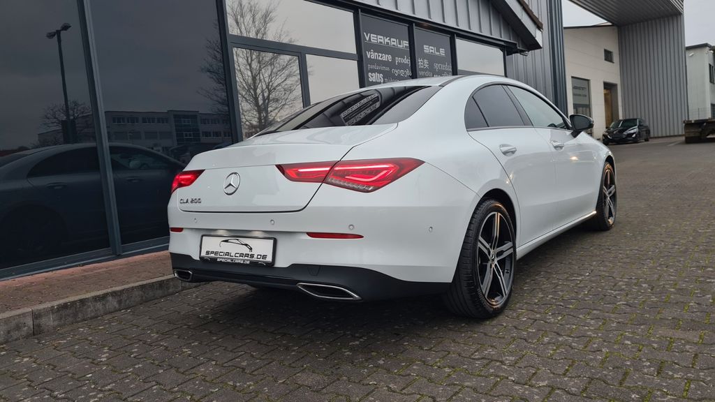 Mercedes-Benz CLA 200 2023