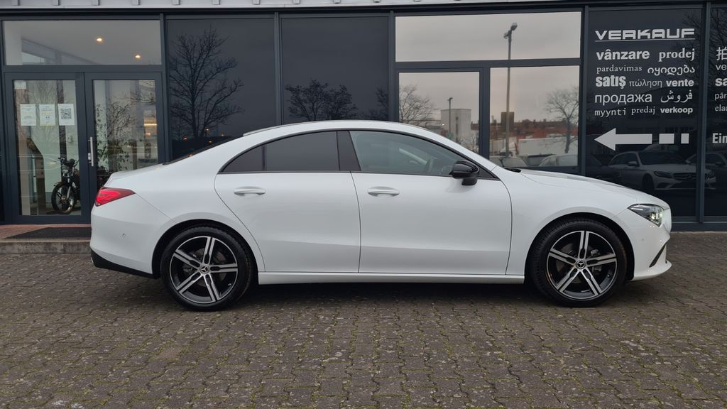 Mercedes-Benz CLA 200 2023
