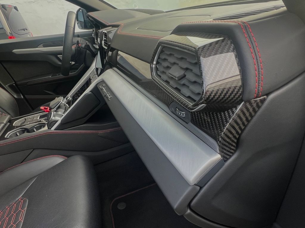 Lamborghini Urus 2020