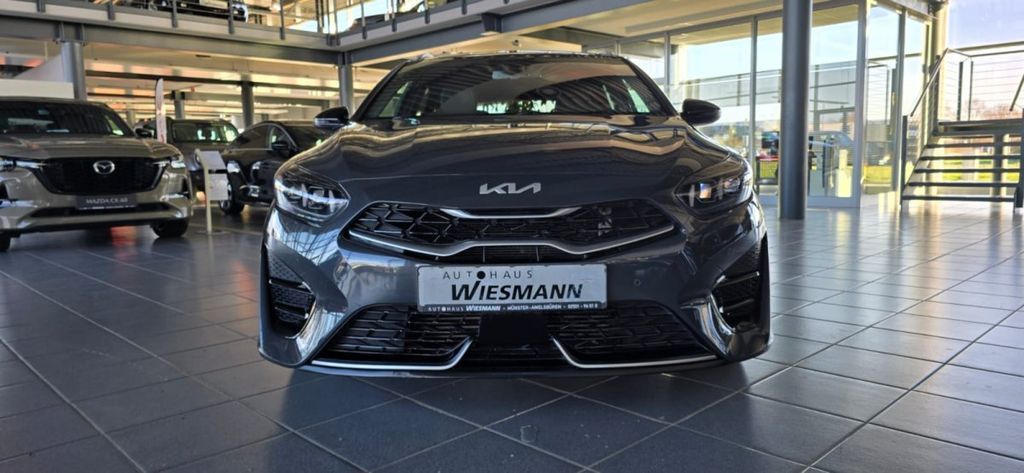 Kia cee'd / Ceed 2022