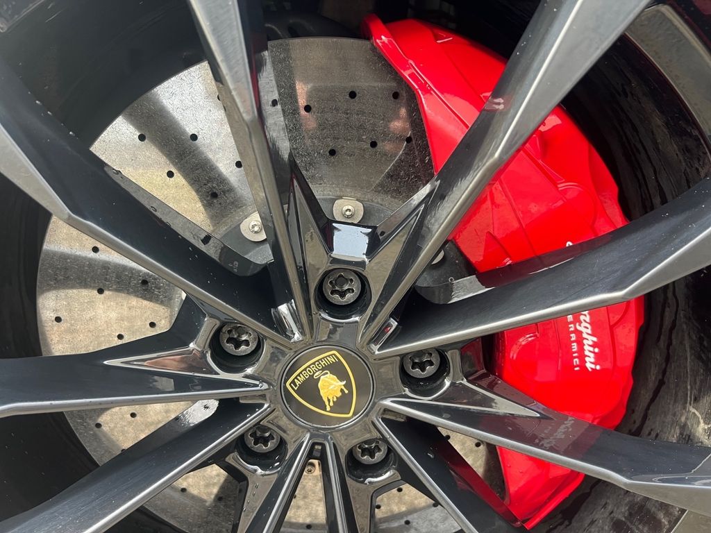 Lamborghini Urus 2020