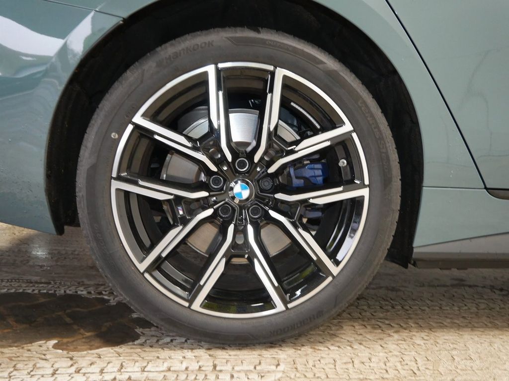 BMW i4 2025