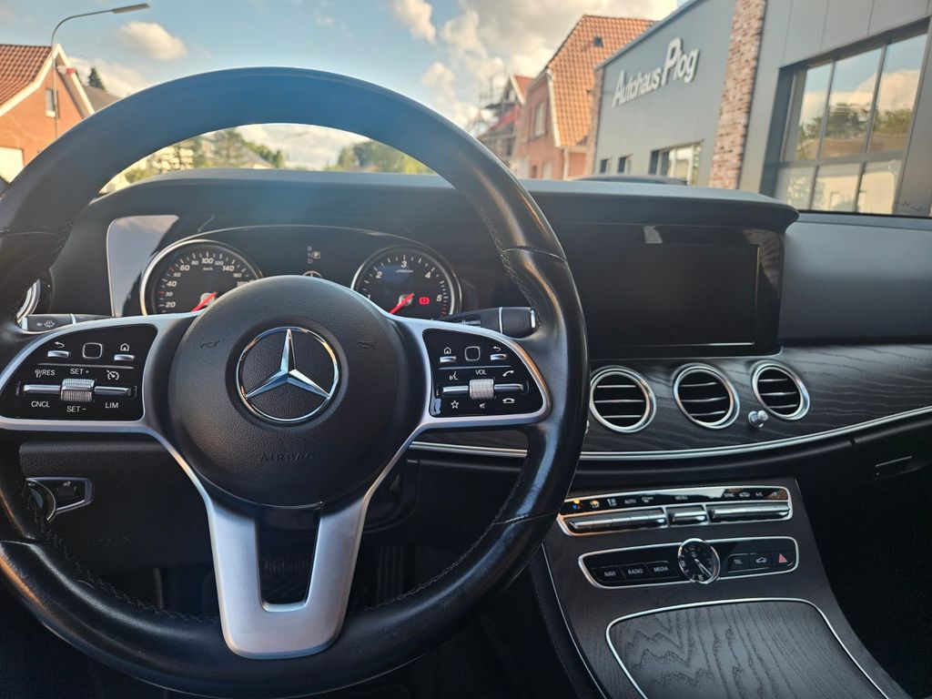 Mercedes-Benz E 220 2020