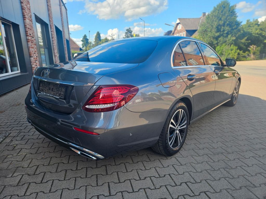 Mercedes-Benz E 220 2020