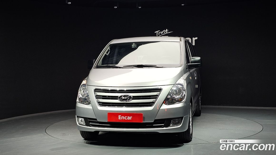 Hyundai Starex 2018