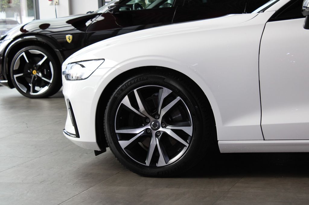 Volvo S60 2022