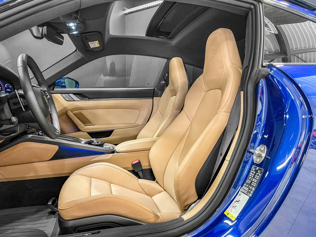 Porsche 992 2025