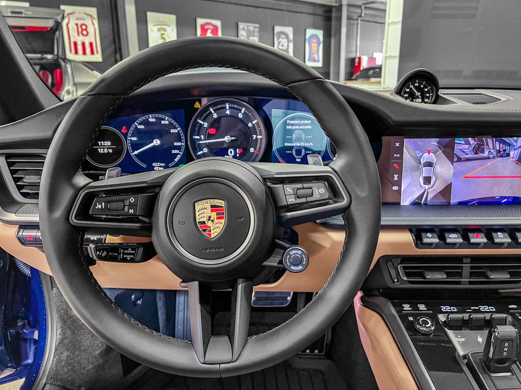 Porsche 992 2025