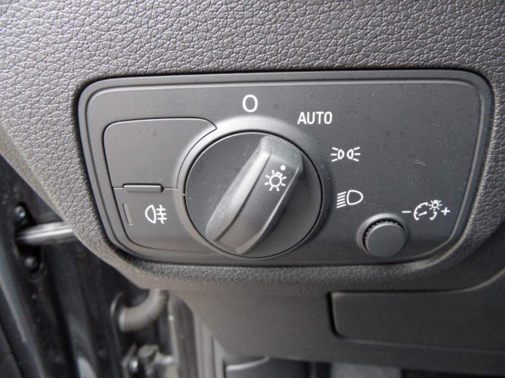 Audi Q2 2023
