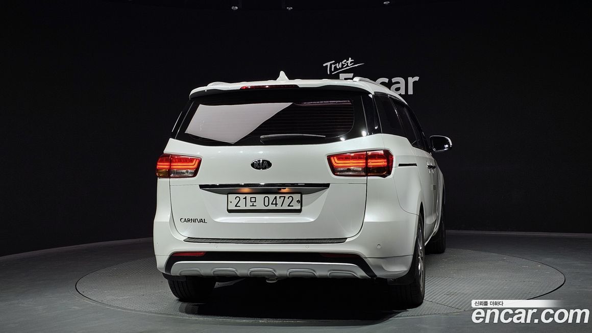 Kia Canival 2017