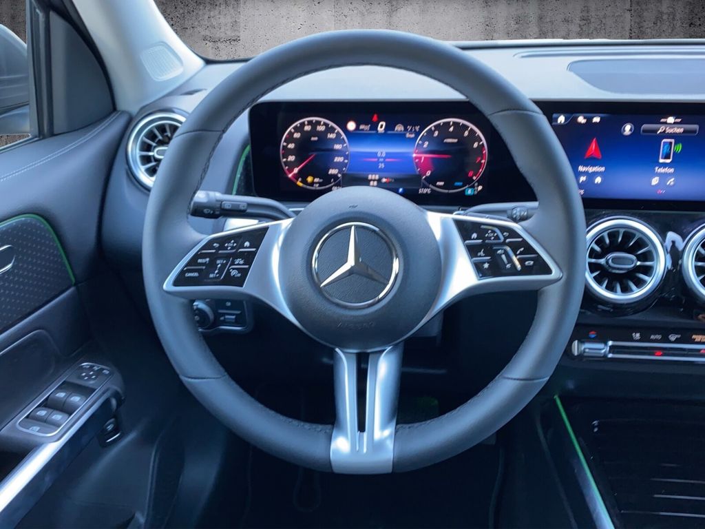 Mercedes-Benz GLB 200 2024