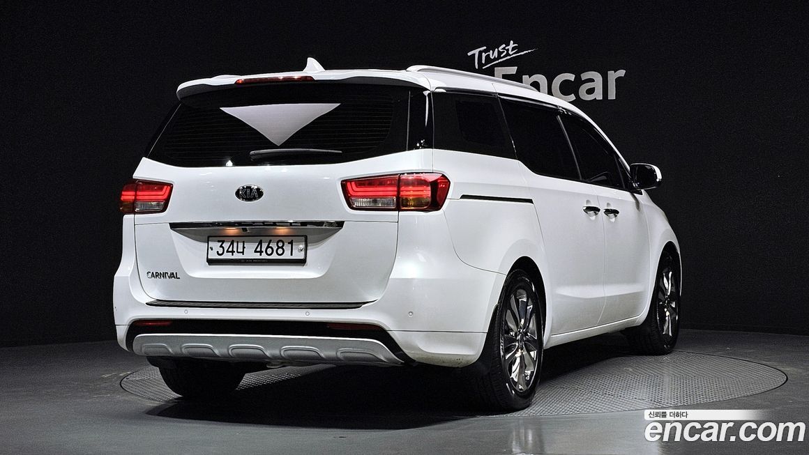 Kia Canival 2017
